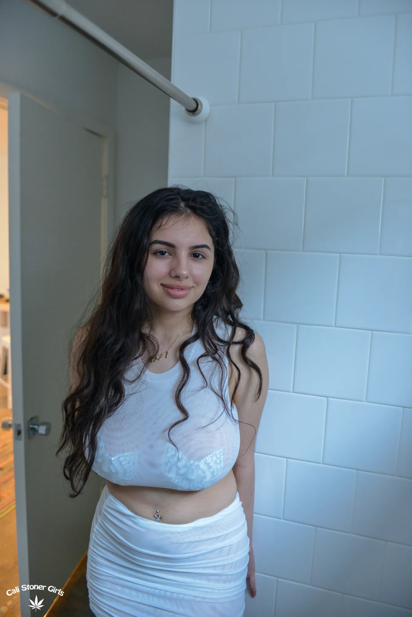 Curvaceous Model and Instagram Content Creator Mati Marroni Looks